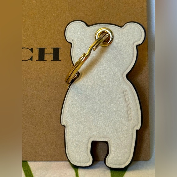 Coach Keyring Bear NWOT - Picture 1 of 4